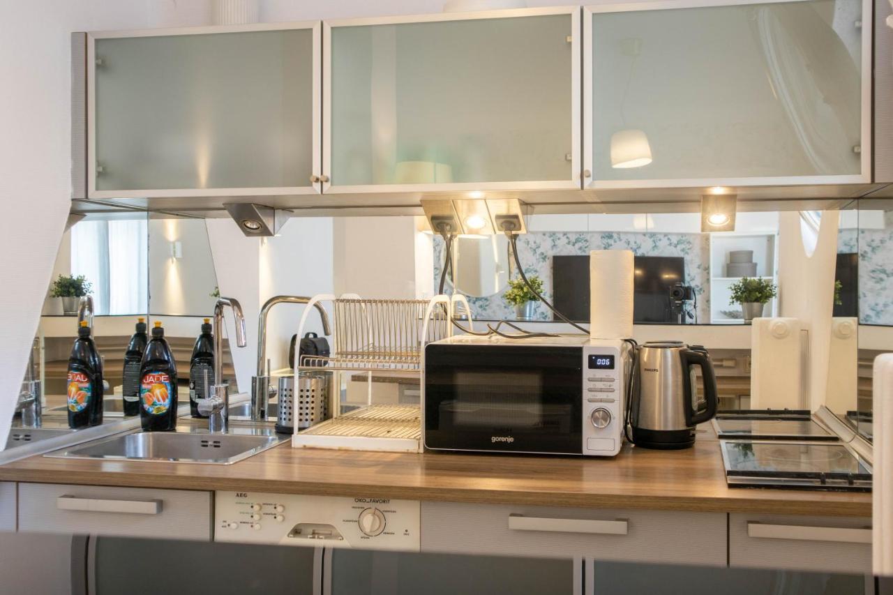 D.Five Iranyi Apartment Budapest Extérieur photo